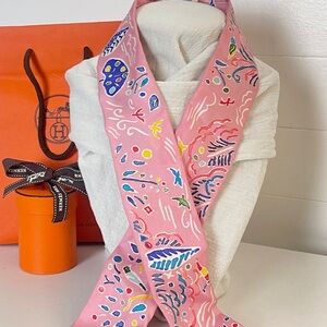 Hermès Twilly Isola di Primavera Rose Blue and Multicolor Silk Scarf